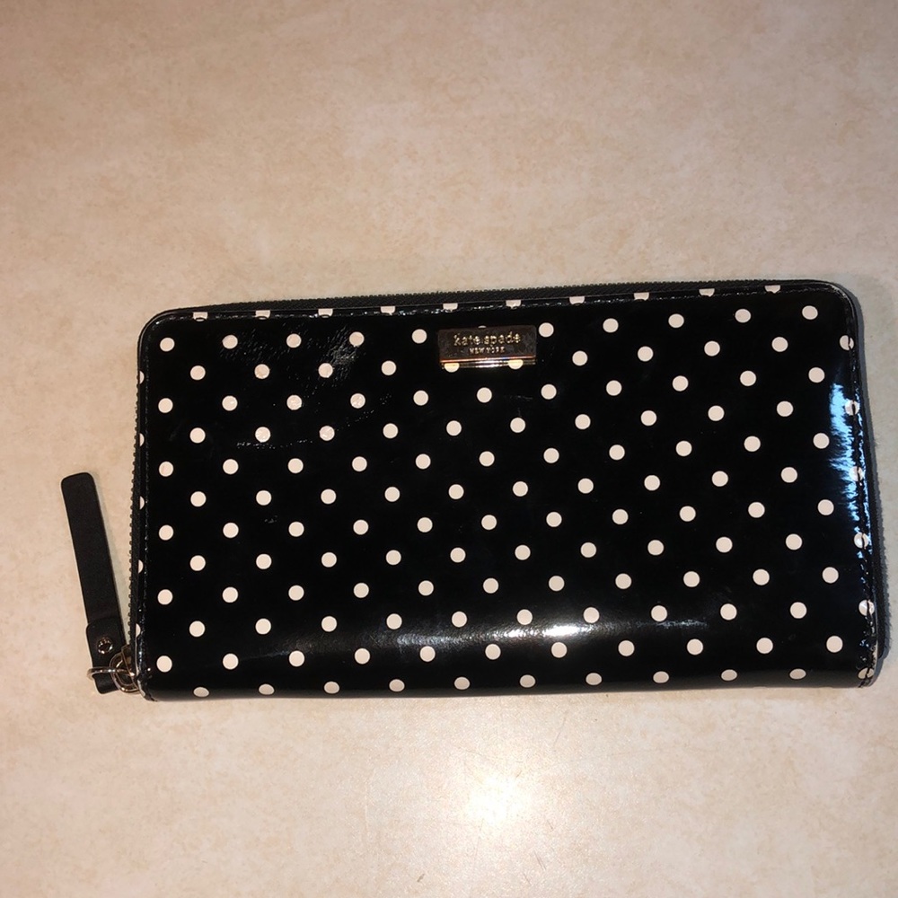 Kate spade wristlet